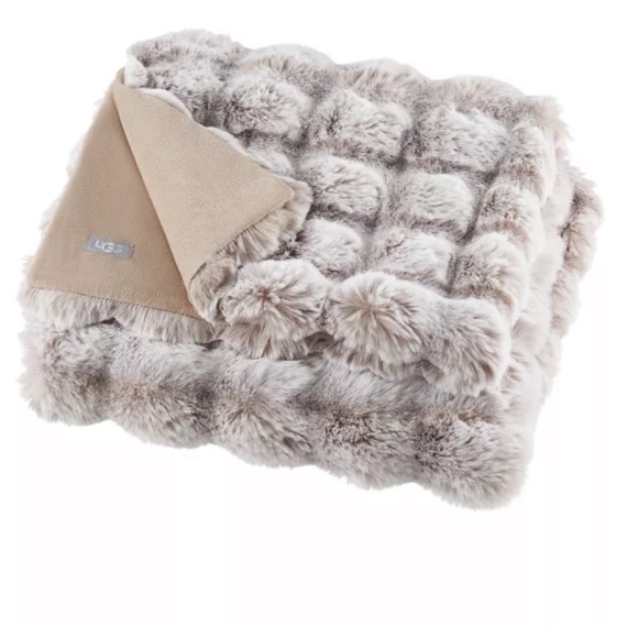 UGG Bedding Ugg Ridgeline Baby Blanket Cashew Poshmark